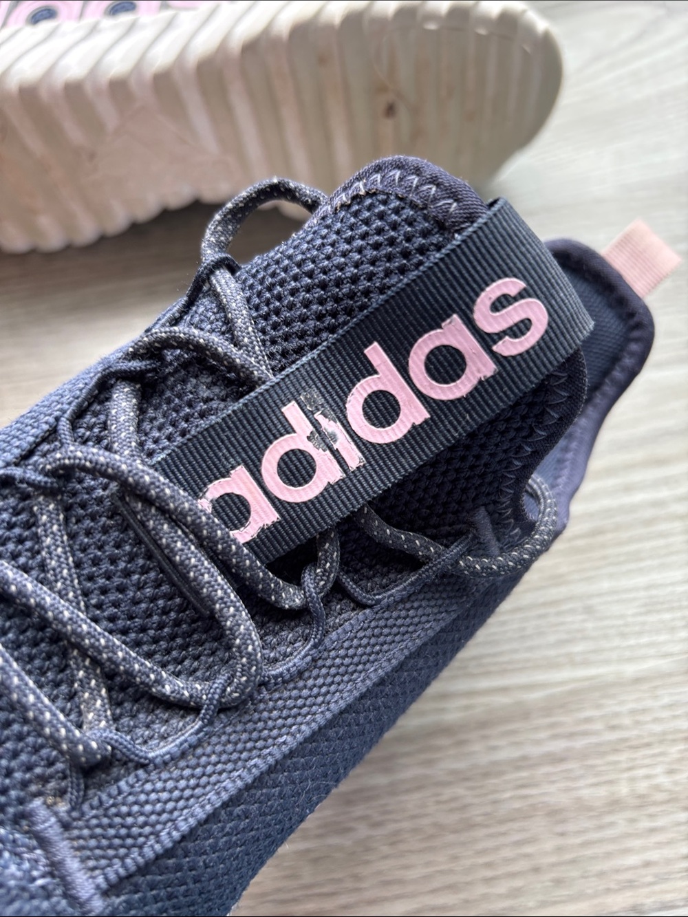 adidas Kids' Kaptir Sneakers - Navy / Pink - Picture 14 of 16